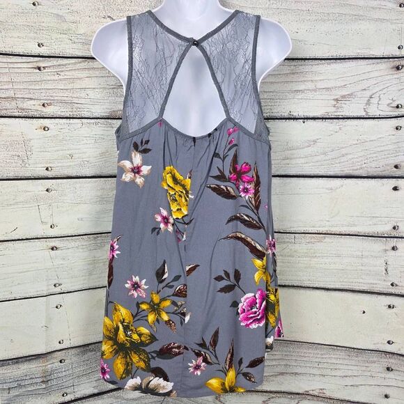 Gypsies & Moondust L Gray Floral Lace Back Tank - Picture 4 of 8